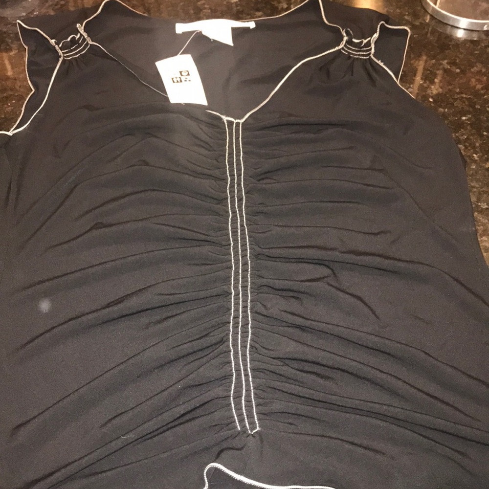 MAX Studio women’s size L top. BNWT
